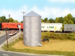 Rix Products 628-0704 - 40 Ft Grain Bin - N Scale