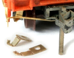BLMA #404 - Freight Car Cut Levers (8 Pr) - N Scale