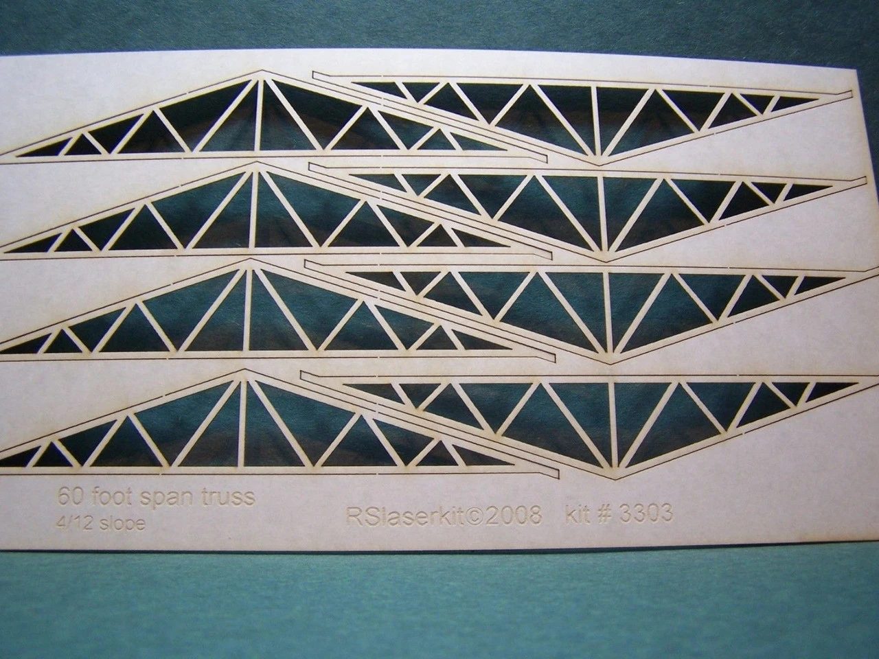 RslaserKits 3303 - Trusses (60 Foot) - N Scale Kit