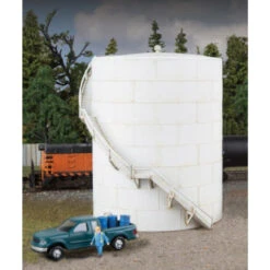 Walthers 933-3893 - Oil Storage Tank - N Scale
