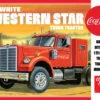 AMT 1160 - White Western Star Semi Tractor (Coca Cola) - 1:25 Scale Kit