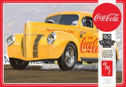AMT 1346M - 1940 Ford Coupe Coca Cola - 1:25 Scale Kit