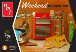 AMT PP015M - Garage Accessory Set #1 - 1:25 Scale Kit