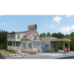 Showcase Miniatures 125 - Freds One Stop - N Scale Kit