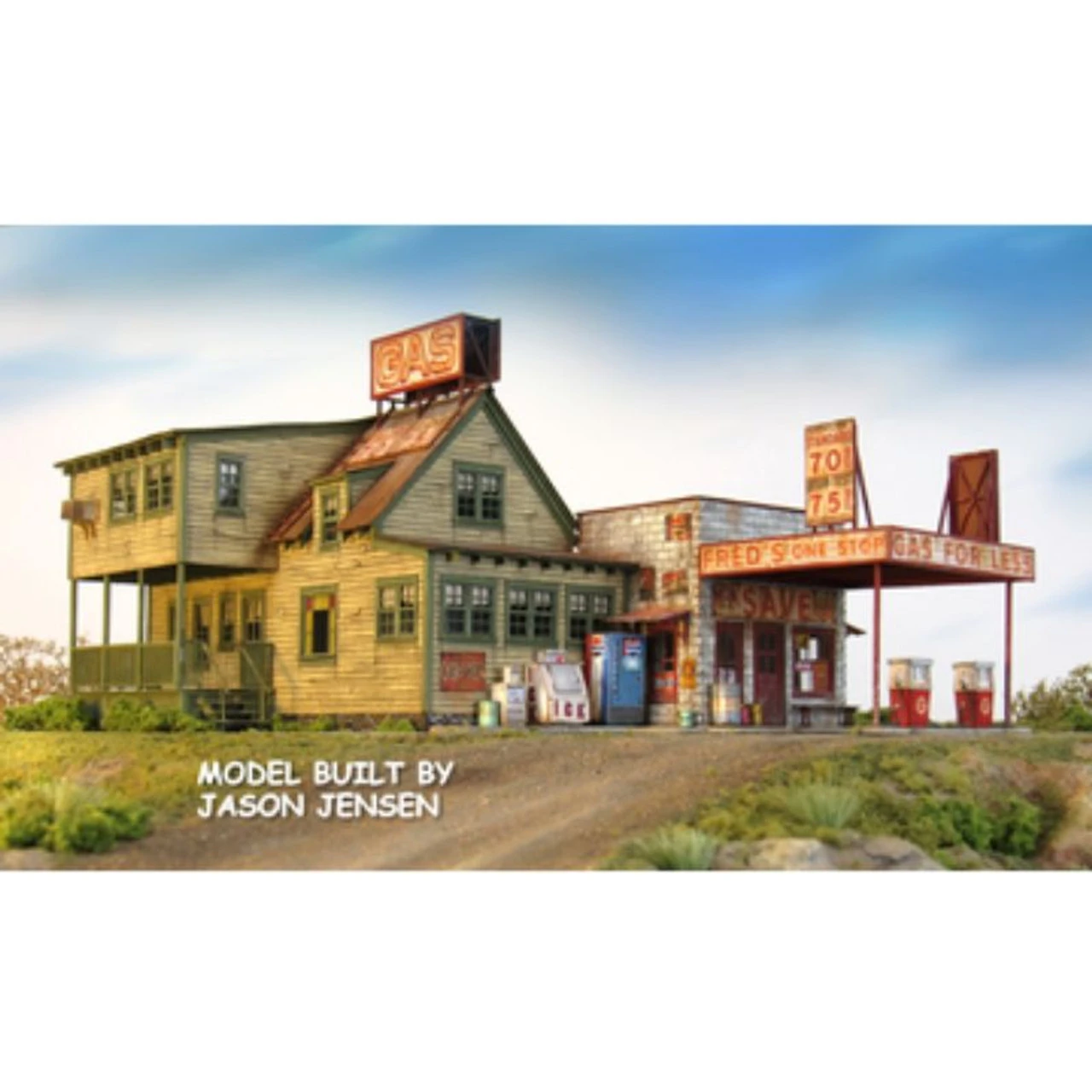 Showcase Miniatures 2010 - Freds One Stop - HO Scale Kit