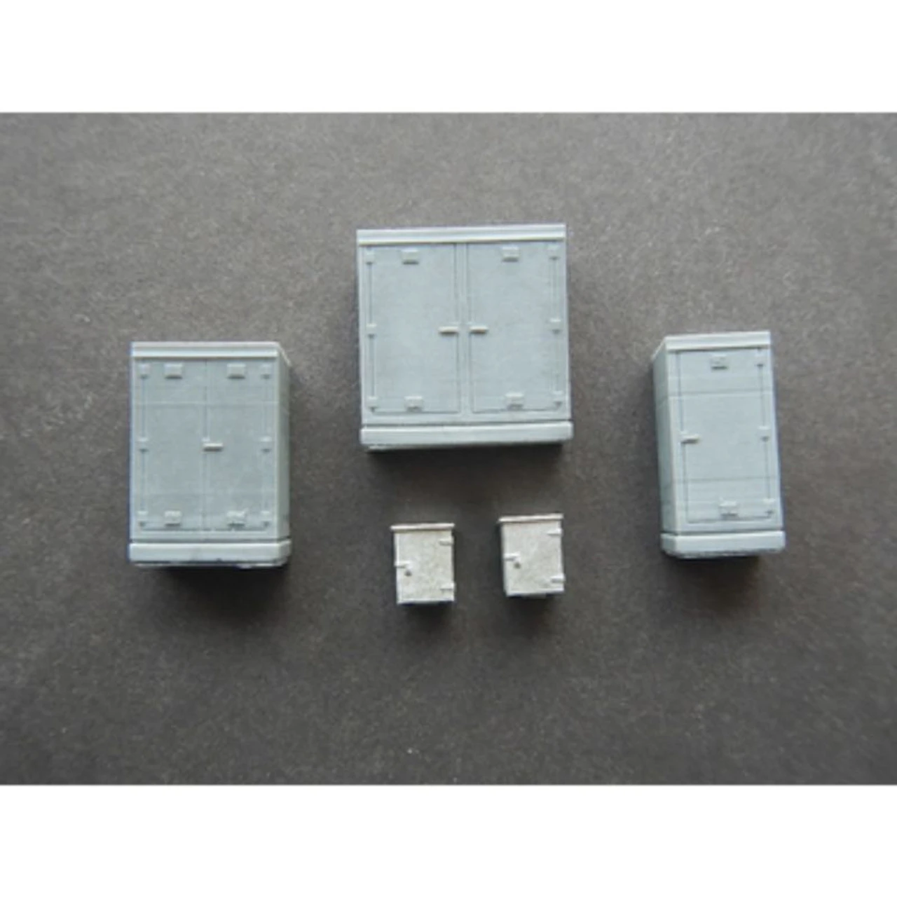 Showcase Miniatures 2198 - Trackside Cabinets - HO Scale Kit