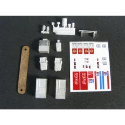 Showcase Miniatures 536 - Convenience Store Accessories - N Scale Kit