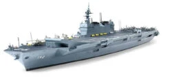 Tamiya 25413 - DDV192 Ibuki Aricraft Carrier Japan - 1:700 Scale Kit