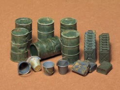 Tamiya 35026 - Jerry Can Set - 1:35 Scale Kit
