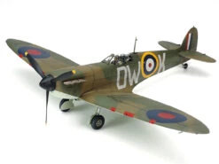 Tamiya 61119 - Supermarine Spitfire Mk.I Great Britain - 1:48 Scale Kit