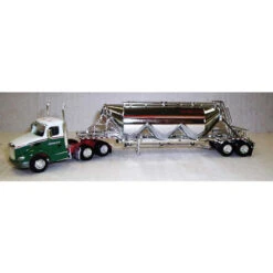 Trucks N Stuff SPEC007 - Peterbilt 579 Day Cab Tractor W/Pneumatic Bulk Trailer - Venezia - HO Scale
