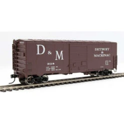 Walthers Mainline 910-45032 - 40' ACF Modernized Welded Boxcar W/8' Youngstown Door Detroit & Mackinac (DM) 3125 - HO Scale