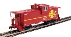 Walthers Mainline 910-8709 - International Extended Wide-Vision Caboose Atchison, Topeka And Santa Fe (ATSF) 999778 - HO Scale