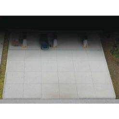 Walthers Cornerstone 933-3886 - Modern Parking Lot - N Scale Kit